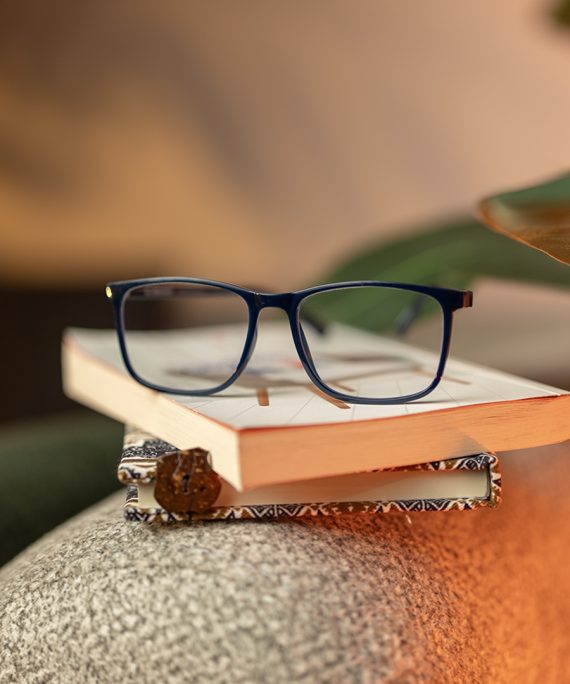 عینک محافظ چشم برای کامپیوتر و موبایل موبوادیشن
